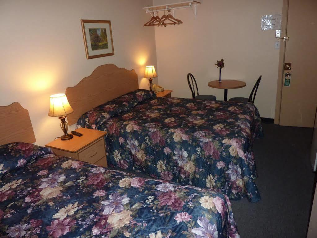 Hotel Viger Montreal Bagian luar foto
